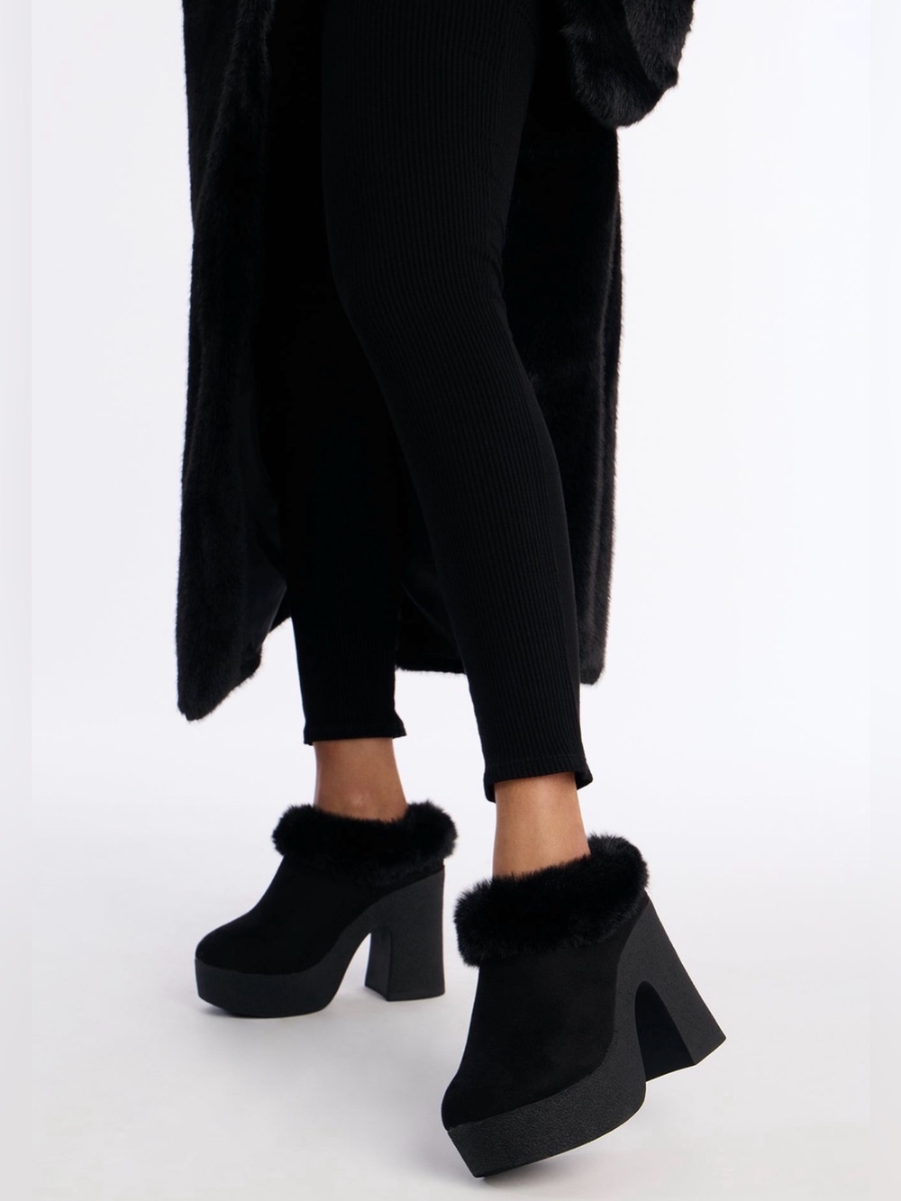 Black Faux-Fur Platform Mule Heels - Size 7.5